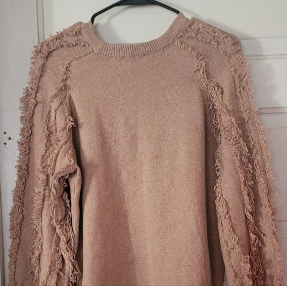 1.STATE Camel Fringe Trim Crewneck Sweater – Size Medium - Picture 5 of 6